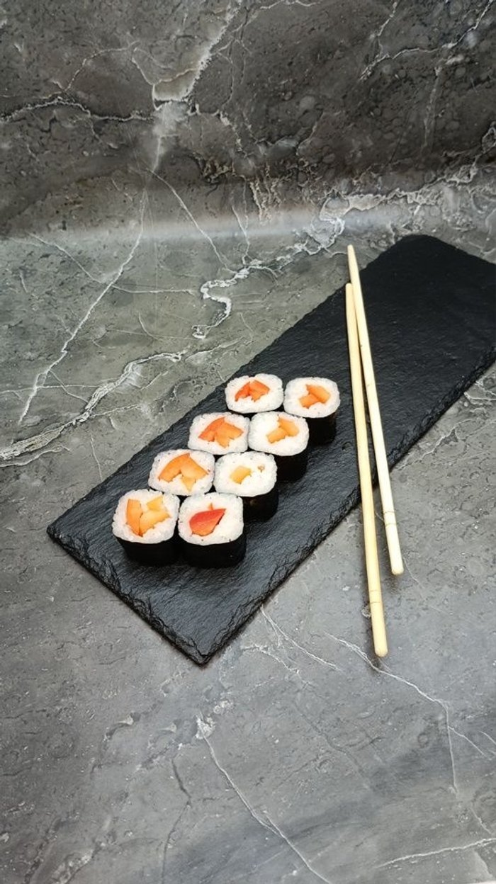 Маки с перцем