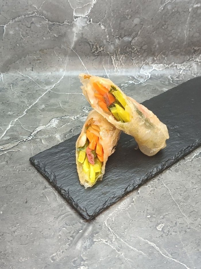 Спринг ролл с курицей