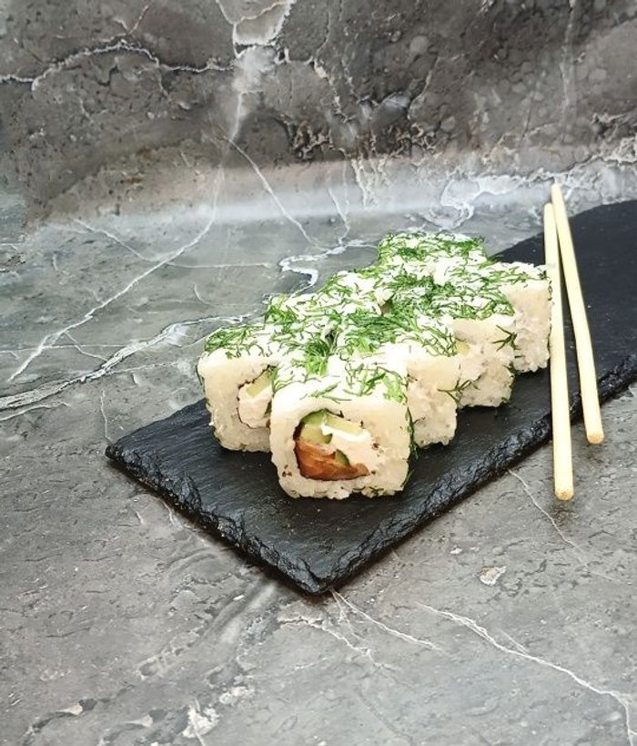 Исура с лососем